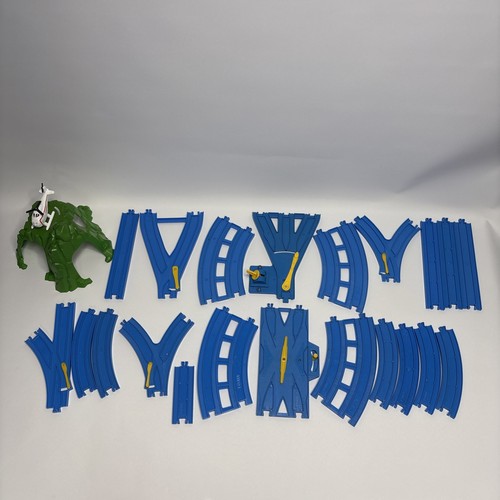 Tomy blue trackmaster - tomy,