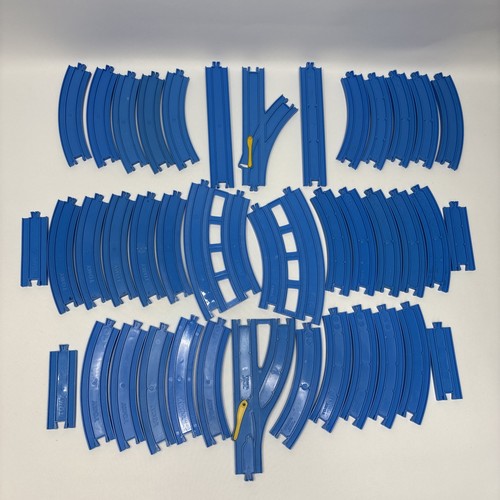 Tomy blue trackmaster - tomy,